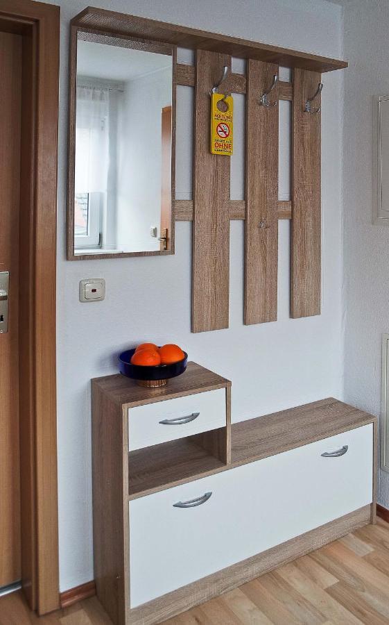 Ferienwohnung Carla Целе Екстериор снимка